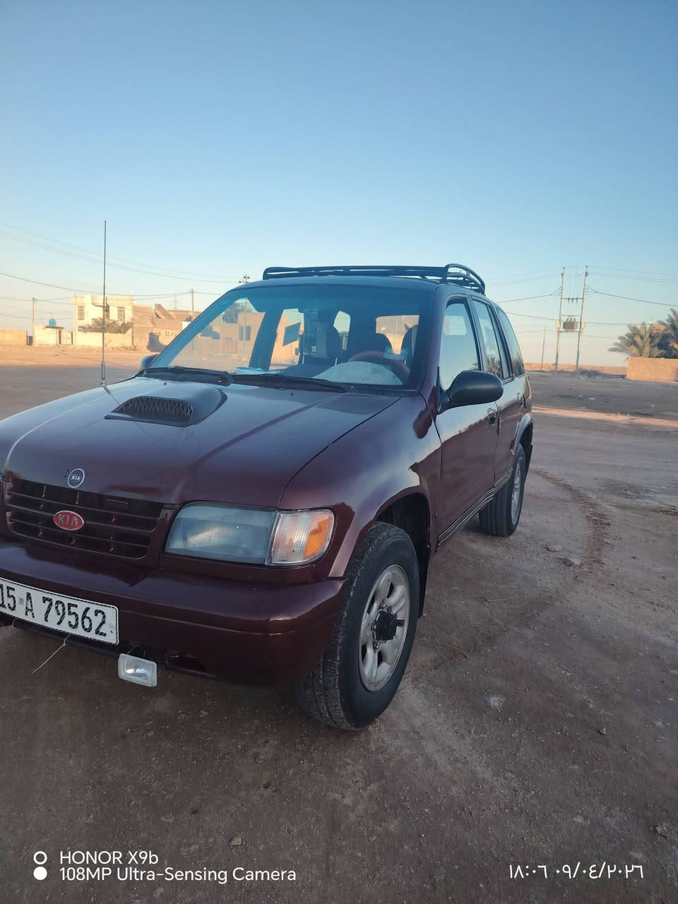 السلام عليكم سبورتج موديل 1996 كامله السيارة بسمي سنويه 2031  كير محرك كفالة صبغ جراد فقط لامعجون ولا ضربه تجي وتفحص سعر 40.   ***********
