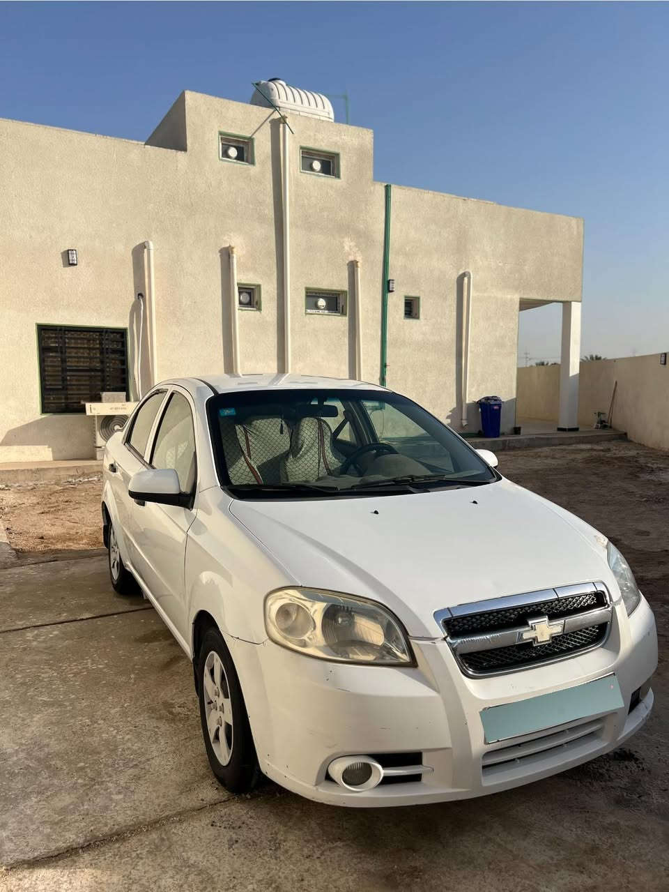 السلام عليكم سيارة افيو ٢٠١١ .محرك وكير مكفولات سيارة بيهه بس جاملغ فقط مرجع ع بارد بدون صبغ ومعجون سياره بيهه طخات بسيطه اي نقطة صبغ ما بيهه  شاشه توه شادهه وكشنات جدد مكان السياره بصرة ورقمه انكليزي هزه جديدة وسنويه تنتهي ٢٠٣٠  .السيارة بأسمي سعر سياره $٧٠ وبيه مجال كلش بسيط 

** شرط البيع تحويل فقط
*********** 
مراسله واتساب
