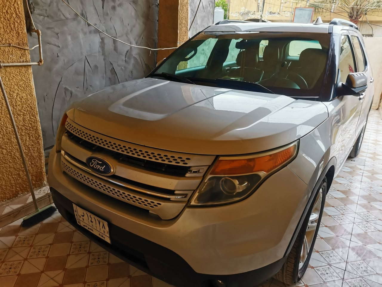 فورد اكسبلور موديل 2012 لمتد بصمة ماشية 145 الف كيلو متر
السعر ١٢٥ ورقة

***********
