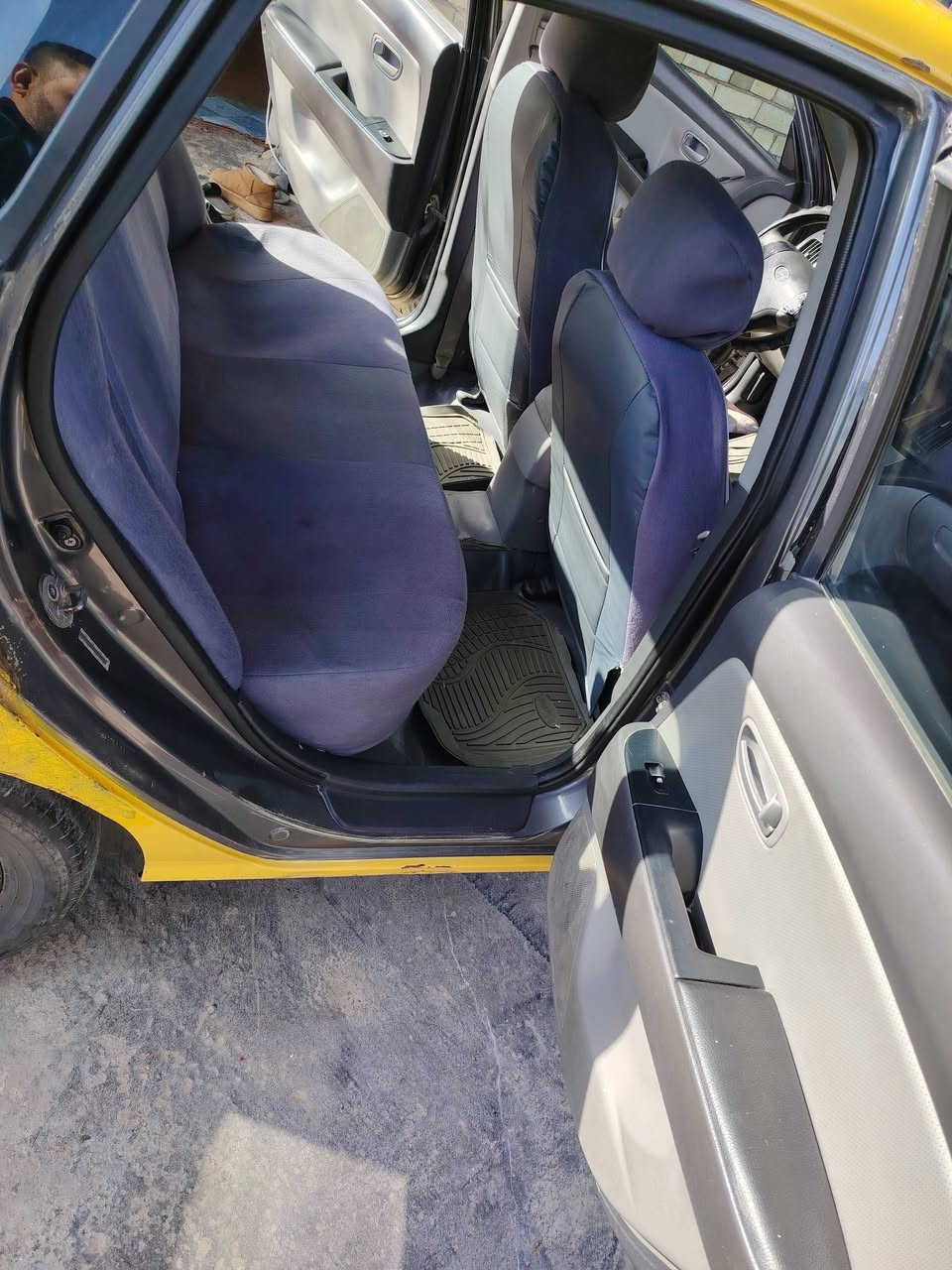 السلام عليكم
سياره النترا 2009  وارد امريكي
ليبل واحد . مصفره هيئه وغرامات
رقم أنبار  سنويه 2028
حادثها جاملغ خلفي ايمن مثل ما مبين بصوره ولباقي مكفول
مكينه وصدر وتبريد خير من الله 
السعر 83 وبيها مجال
*********** بي واتساب واتصال
***********
