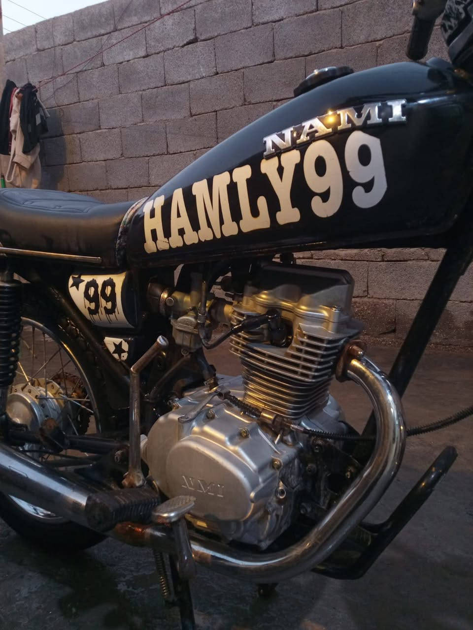 دراجه ايراني نامه ادوات سعر  600وبيها مجال لمكينه جديده وممفتوحه بس لقبق مال لمكينه مفتوح مفيلسين دراجه فقط مكاني بصره ابو لخصيب عويسيان ***********
