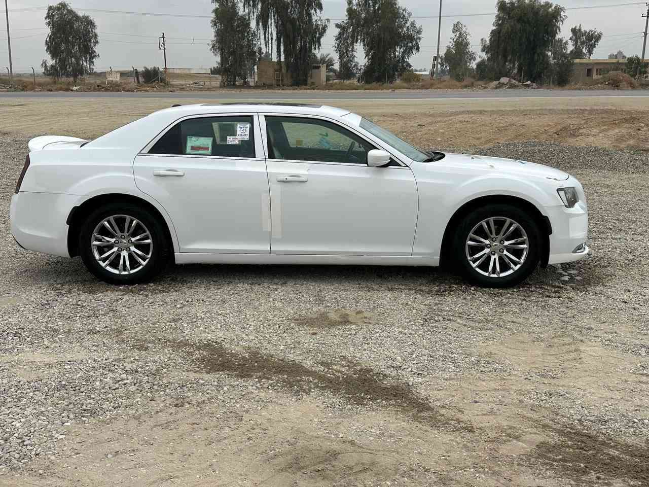 للبيع سيارة اوبامه 2015 لمتد 300 بصمه بنوراما تخم تاير مكفولة كفاله عامة من عدا شبر صبغ سيارة جديدة مكان ديالى للاستفسار ع الرقم ***********
