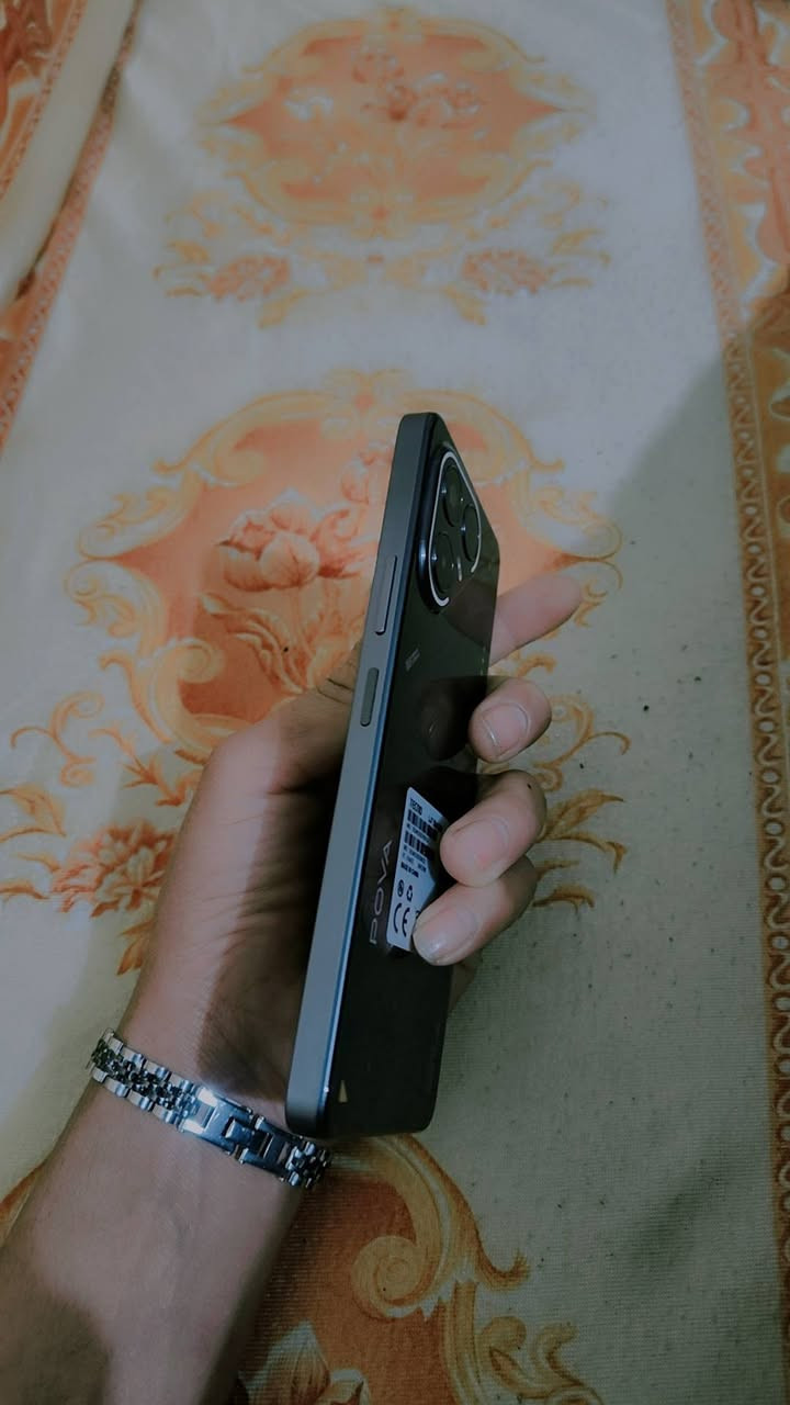 جهاز البوفا سفن الترا جهاز فول نضافه ومامستخدك اقل من شهر الجهاز غراضه كامله وفول مواصفات بسعر مناسب بس 380وبي مجال شراي اتصل على رقم ,*********** أو رسل خاص بيع مستعجل حيل وبسلامتكم
