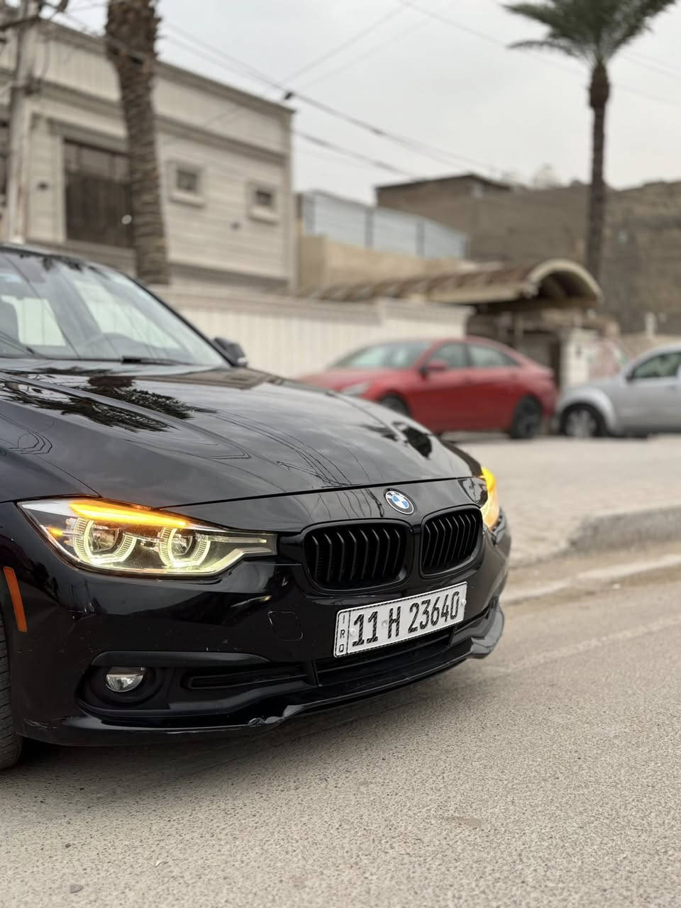 الله يساعدهم الطيبين اليوم اريد افلش السوك تفليش 😂 و السعر ذكرته بابدايه شتردون بعد 140 و بعد بيها مجال حك جيتك و بخدمتكم اني 
BMWمديل 2018 وارد أمريكي 
مواصفات حجم المگينه 320i 
اربعه سلندر توين تيربو بصمه ابواب و تشغيل كشنات جلد. شاشه    عدسات لايت متحركه.  تحكمات استيرن جهتين. مواصفات البقيه معروفه  
حادث سياره باب كلير من امريكه و غرق ويه دوسه البلاستك. العقول الي داخل السياره كلهن بلاديات 
و عندي طبه بالكير
مكان السياره بغداد البنوك   اي استفسار عدكم هذا الرقم ***********
***********و اسفين على الايطاله و الله يرزق الجميع و بخدمتكم اني
