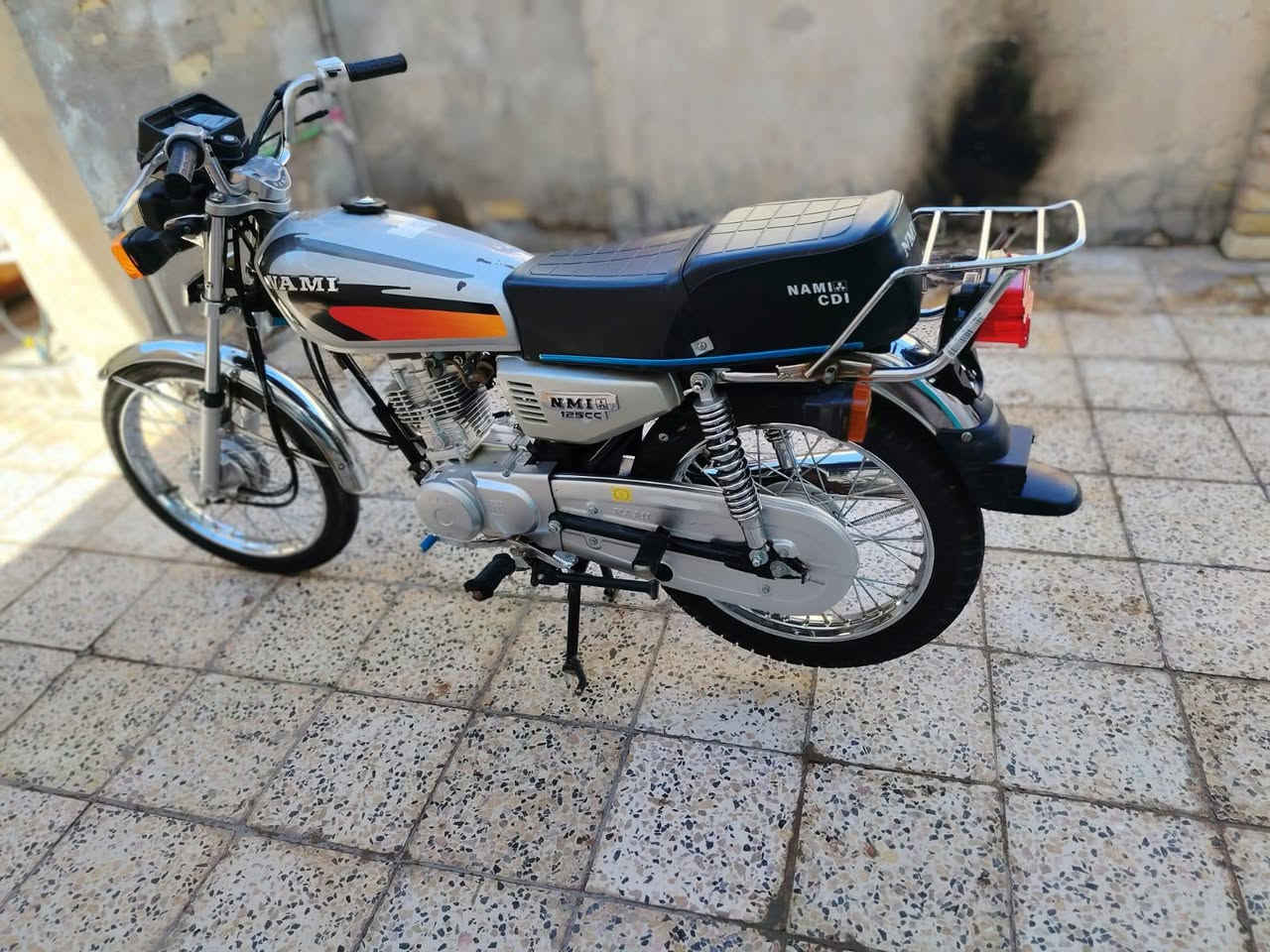 ايراني اصلي بلاد نامه للبيع بدون سعر 700 ألف بيهه مجال قليل/*********** عمارة, ميسان
