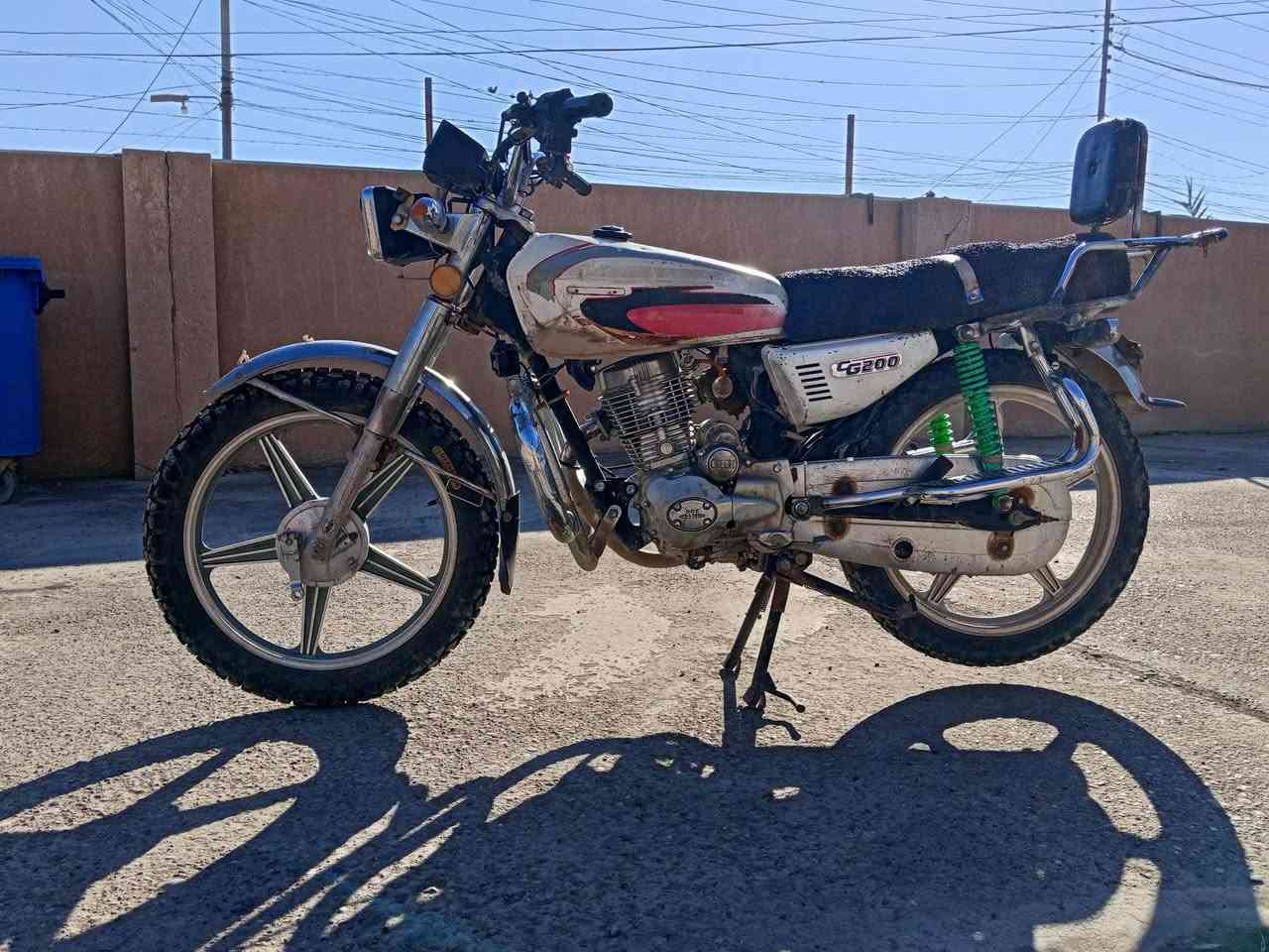 موطور جني كله للبيع 2020 جديد وجاهز السعر 
425 وبي مجال 
***********
