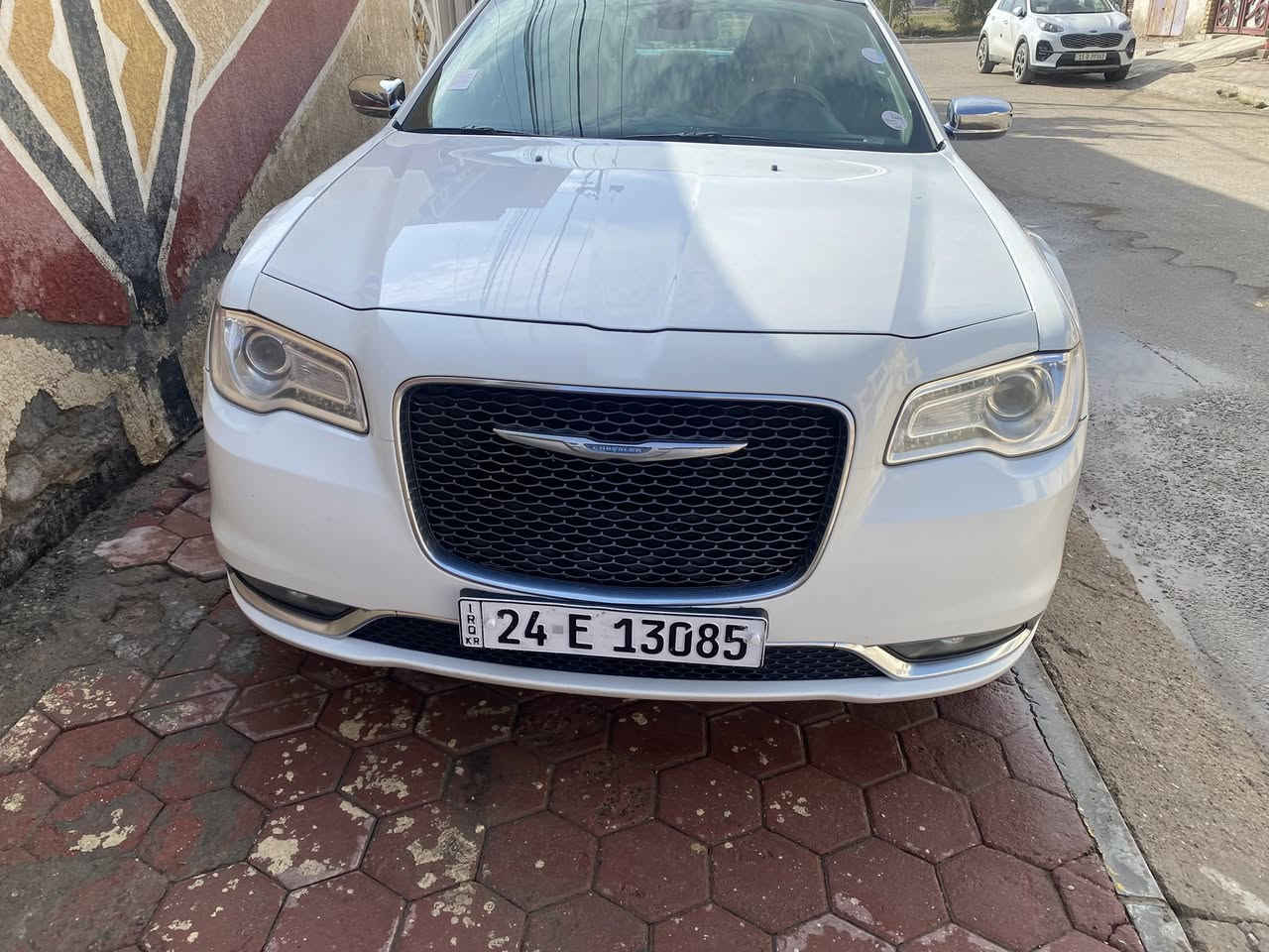 السلام عليكم للبيع أوباما موديل2018
كلين كفاله من الصبغ والبارد والكارت حتى الدعاميات لمتد ماشيه 110ألف مايل
داخل عسلي
كشنات تدفئه تبريد
ستيرن كهرباء+تدفئه 
خزن ميموري 
السعر 290وبيه مجال الاتصال على الرقم 
***********
