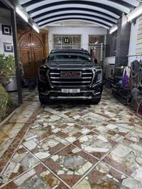 يوكن ٥.٣ V8 • مغلف كامل • ماشي ٢٠٠٠ كم