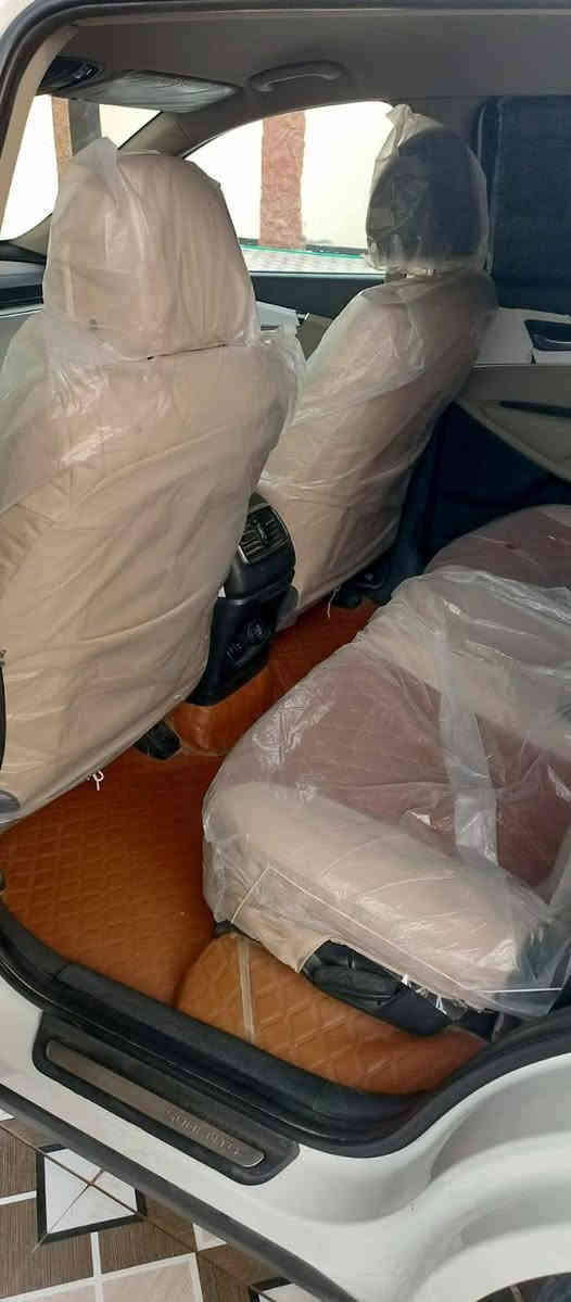 كيا سورنتو   موديل 2020
كفاله عامه فول مواصفات خليجي

-تخم تاير جديد

-حداديه جديده

_حجم محرك 6سلندر 

-رقم قادسيه

_تحكم ستيرن 

_كروز سرعه

(تحكم سرعه )

_يدات نيكل بلادي 

منظومه زنون بلادية 

_لدات امامي خلفي 

_مري جانبيه شفط كهربائي 

_كشنات جلد بلادي 

_بصمه تشغيل +بصمه ابواب 

_ أشاره ترحيب باليدات عند الاقتراب 

_كشنات كهرباء عدد 2 

_حساسات امامي وخلفي 

_لايت ثلاث عدسات بلادي 

_انظمه قيادة عدد 4

 _سبعه راكب 

_صندوق كهربائي 

_بردات خلفيه بلادي 

 _جام اتو +حاكيه بلوتوث 

 _ويل ستيل حجم 20

_شحن وايرلس

_ سياره ماشيه 120

مكان السياره ديوانيه /الحمزه الشرقي

رقم الهاتف ***********

السعر 268 بيها مجال قليل
