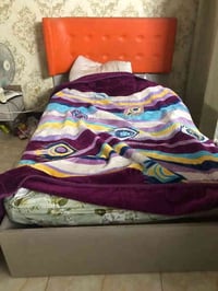 غرفة نوم نفر ونص سرير قياس 120 للبيع السعر 350 وبيها مجال  مكاني الزعف...