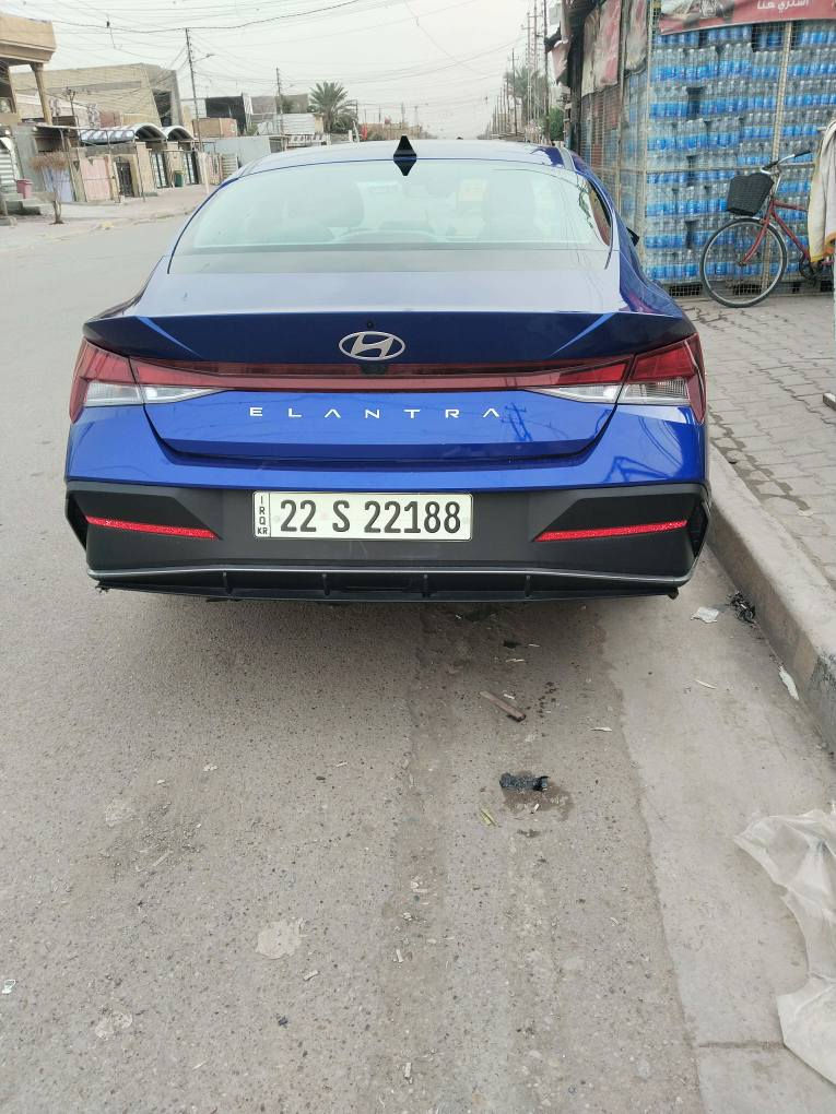 النتره 2024 اربيل بسمي 
ماشيه 55 
حادثهه خفيف كلش 
قطعه وحده صبغ فقط البنيد 
بدون دواخل ابد 
السياره بصمه 
بيبان بصمه 
شاشه دجتال 
رادارات امامي وجانبي وخلفي 
كير مكينه صدر كله جديد وممفتوح 
سعرهه 160 قفل🔐🔐🔐 
مكاني بغداد *********** اكر, نينوى
