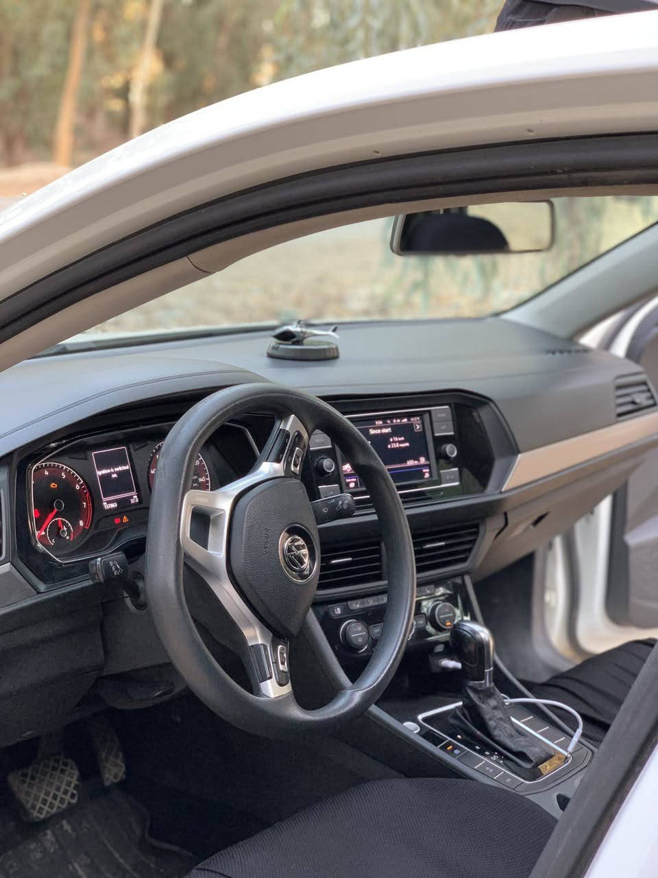 فولكس واكن جيتا 2019 se ارلاين فول مواصفات
بيها 5 قطع كلير امريكا قطعه اهنا صبغ بدون حادث بدون ايربكات سياره كلش نضيفه كل شي على وضع بلادي. السعر 148 وبيها مجال
*********** موجود واتساب
