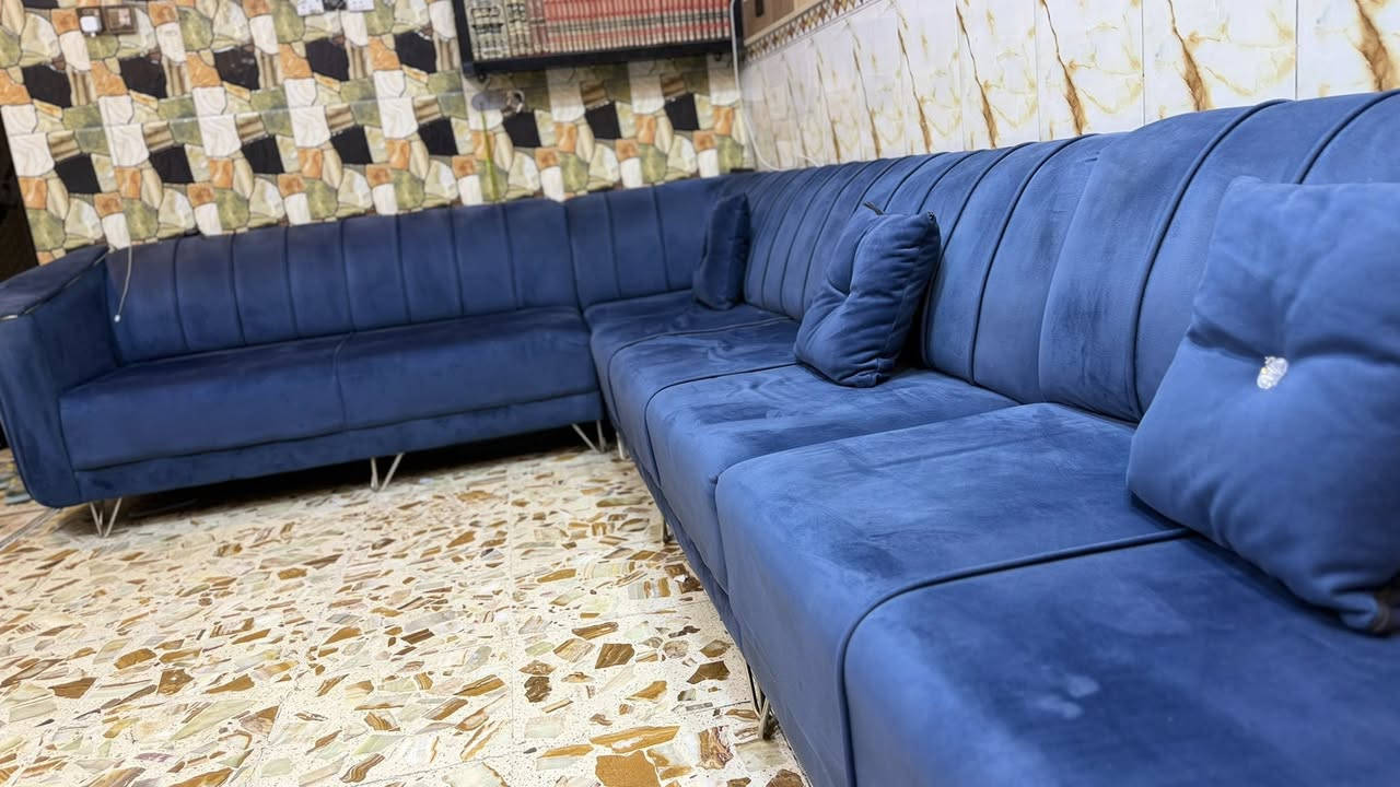 ✨ للبيع تخم ديوان مستعمل بحالة ممتازة ✨
🔹 اللون چويتي
🔹 قماش  ناعم ومريح
🔹 تصميم عصري يناسب المجالس والصالات
🔹 المقاسات: طول 495cm و العرض 250cm
🔹 نظيف جداً واستعمال خفيف
🔹 تخم تفصال و قوي و مناسب للأوزان الثقيلة 

🔴🔴🔴الضرر الوحيد موجود في الصورة شك بسيط🔴🔴🔴

📍 بغداد - مدينة الصدر 

السعر : 550 الف


**إذا كنت صاحب هذا الإعلان وتريد حذفه لأي سبب، رجاءا أرسل رسالة إلى الدعم الفني**
