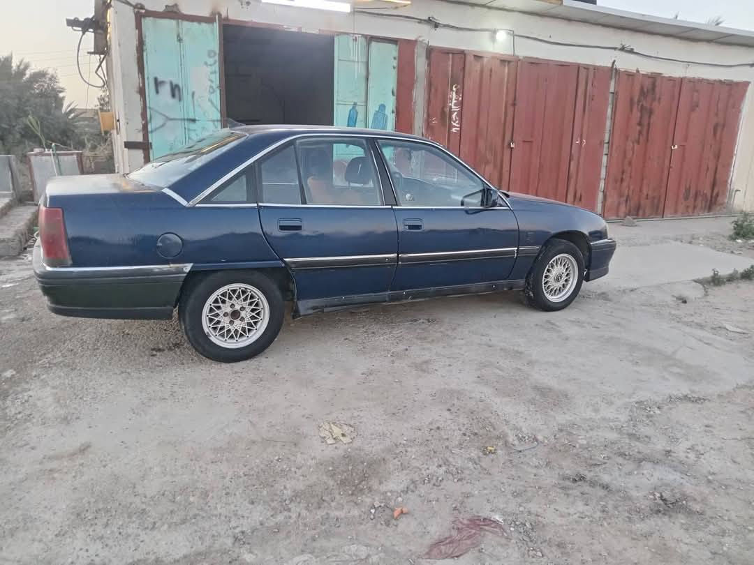 سلام عليكم
اوبل اوميكا موديل 92رقم انكليزي فول اوتماتيك كيرومحرك مكفولات صدر جديد امامي وخلفي تخم تاير مصبوغه عام اتصال ع الأرقام فقط السعر 28 وبيها مجال بسيط
*********** /***********
