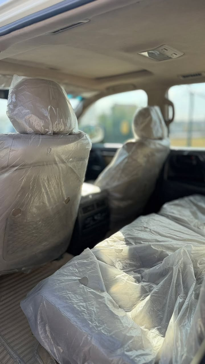 للبيع نقد او ...اقساط (((موضف حصراً )))
لاندكروز ((2011))ستينية✅
ماشية 206 الف كيلو حقيقي
فول مواصفات معرفوه موصفات الستيني
مكينة كير مكفول
السياره بيها جاملغ مبدل وبراغي باب مفتوح  والسونر بلمنشور 
رقم بغداد  بسمي
العنوان بغداد 
واشراي يتصل 
***********
***********
