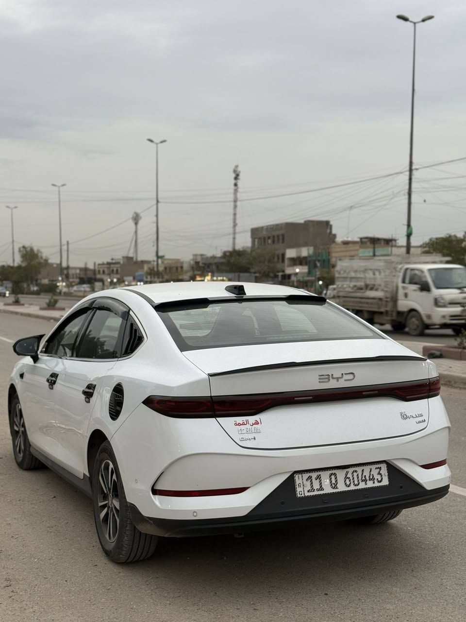 السلام عليكم byd جن بلاس فول مواصفات
فتحه
ويلكب كروم
13 كامره 
كشن كهرباء
4 رادار
نقطه عمياء
تبريد قطعتين
وقوف ذاتي 
مانع انزلاق
كروز سرعه
قياده ذاتيه
بعد بيها هواي مواصفات  السياره ماشيه 2000 وشويه
السياره جديده زيرو رقم بغداد تحويل بسمي ثاني يوم
السياره جاهز على اخر حبه 
سعرها 21300 وبيها مجال حك جيه
الرقم***********
