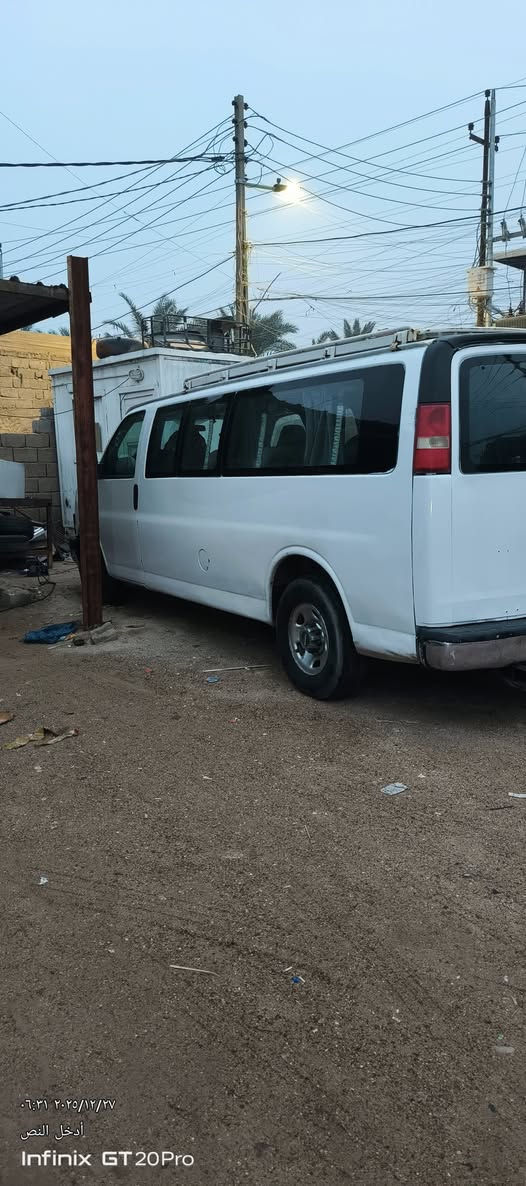 فان للبيع موديل ٢٠٠٨ رقم الماني مشروع وطني شرط التحويل مكينه جديده قبل شهر ونص شديتهه السعر ٨٠ للأستفسار ***********
