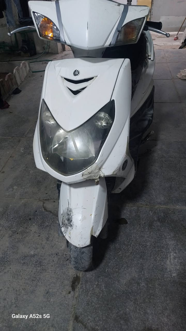 سلام عليك دراجه سكنس فحل نوزل خطين مثل ما موضح بالفديو المكان الدورة ابودشير رقم*********** واتساب شغال اتصل وبيك خير وتدلل
