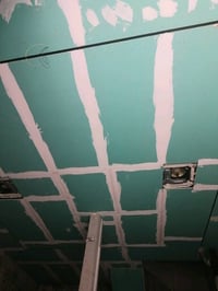 شتغل سحب معجون جدران بشرط درجه اولى وصبغ وسحب جبس بورد ٠٧٧١٢٠٦٦٥٤٢