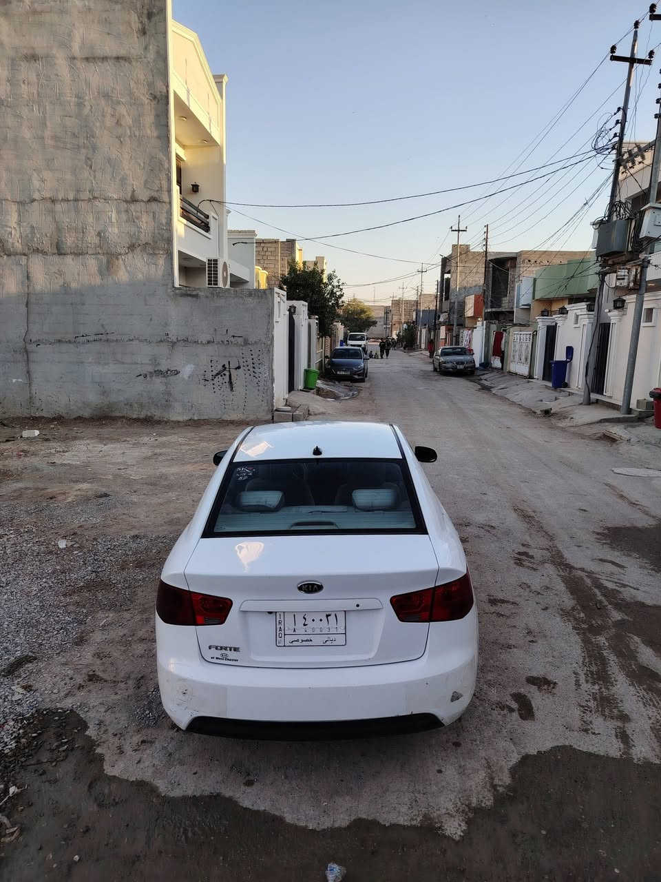 السلام عليكم
كيا فورتي للبيع 
موديل ـ2012 
تحكم ستيرن 
گير عادي سبع نمر
بيها شاشه لمس 
ضربتها 
جامرلوغ الامامي 
والبنيد سونار ادنى الصور 
سياره نضيفه ودواخل نضيفه 
السياره خير من الله اي نقص مابيها 
سعر 84 وبيها مجال 
الموقع بعقوبه تقاطع قدس  
للأستفسار:***********
