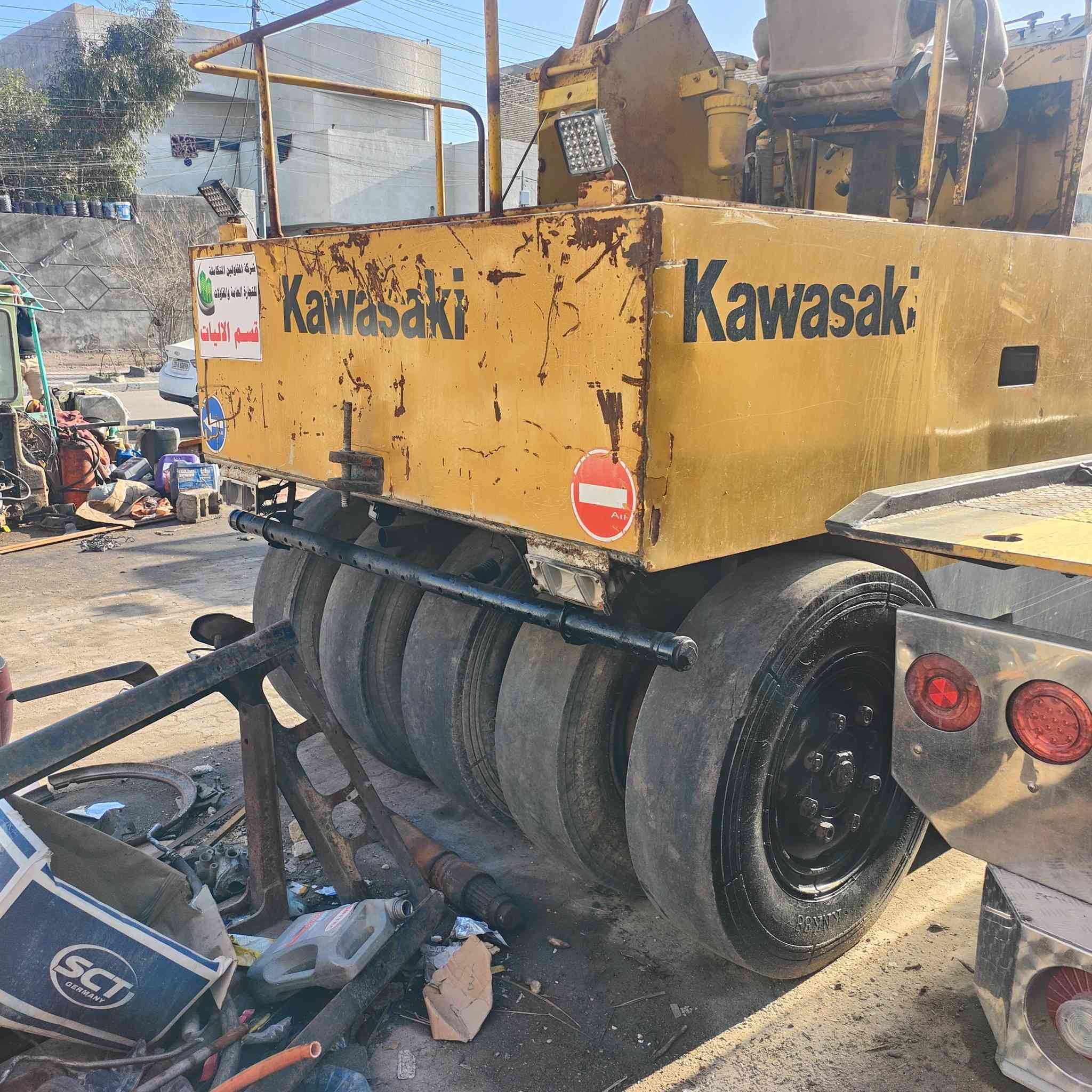 سلام عليكم 
حادله مطاطيه ٩ تاير بدون اوراق (ادوات) 
محرك بي... بيه تبخير 
حادله جديده مثل ماموضح بالصور 
مكاتي البصرة /***********
