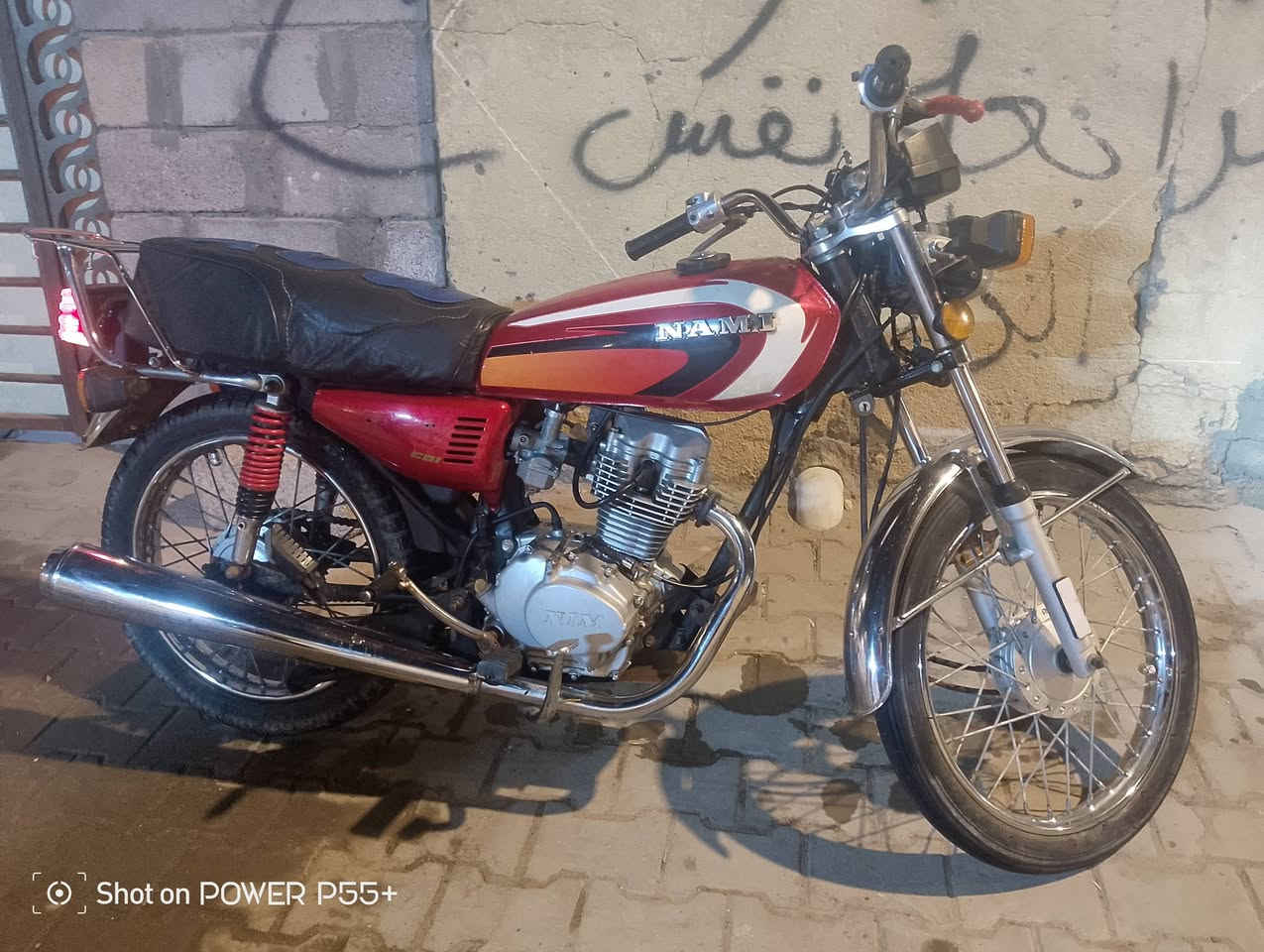 السلام عليكم من رخصه الاداره
نامه 2021 أدامه 2025
اوراق أصولي راعيها موجود 
تفاصيل واتساب *********** سعر 850 بيها مجال او مراوس
