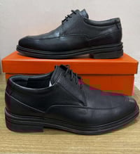 حذاء رسمي • جلد بقري ١٠٠٪ • قياس ٤١