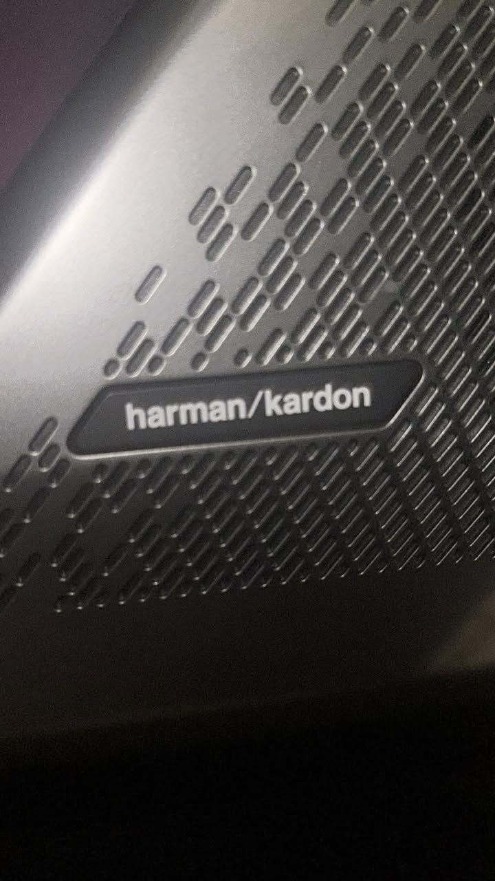 فخامة الاسم يكفي BMW530 iMpack كت اصلي موديل24 كلين فقط بارد جاملغ خلفي قليل جدا السيارة مغلفه بالكامل مع رقم مميز وماشيه 42 الف كم امريكيه السيارة السيعر 47500  الف وقبل لا تحجي بالسعر جيك سعر الرقم الي عليها وسولف ماعدا ppf نقد او مراوس …


**إذا كنت صاحب هذا الإعلان وتريد حذفه لأي سبب، رجاءا أرسل رسالة إلى الدعم الفني**