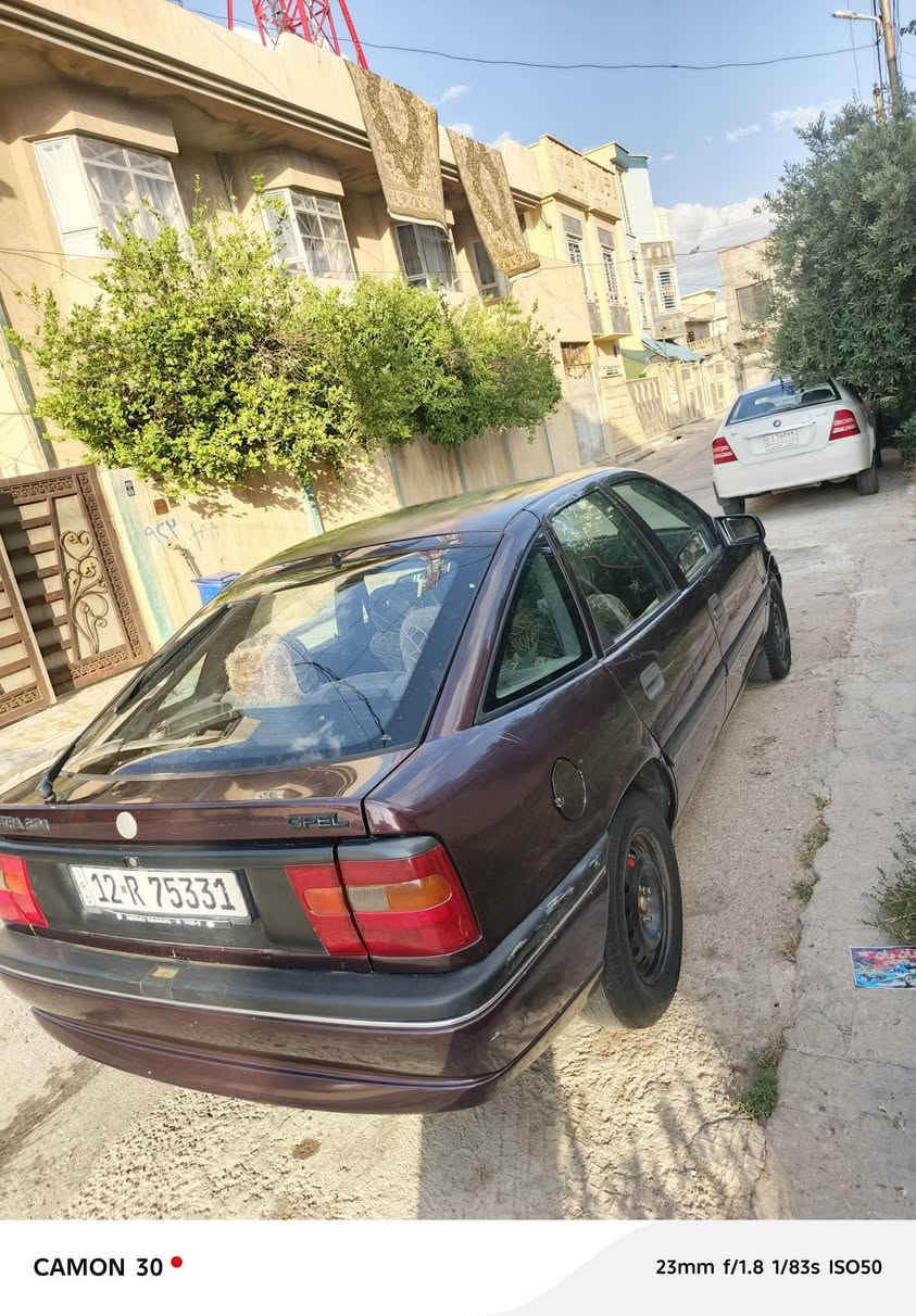 للبيع اوبل فكترا رقم نينوى دولي شرط التحويل حجم 20 كير عادي استيرن باور قفل مركزي اسلايت ABS السيارة وضع شركه صبغ دواير الخلف ***********  
 ***********
