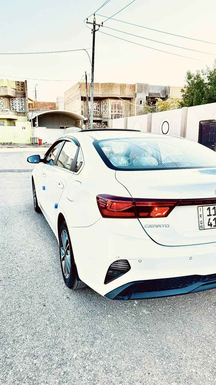 كيا سيراتو 2024 خليجي رقم بغداد انكليزي بأسمي
سعة المحرك 2000

تبريد قطعتين

شاشه كبيره كار بلي اصليه  

كاميرا اماميه صوت وصورة وخزن 

كاميرا خلفية محيطيه اصليه 

عدد AIR BAG 2

حساسات خلفية

لايت  LED 

كشافات ضباب امامي خلفي 

فتح الصندوق من الريموت

فتحة سقف

مري شفط مع اشارة  

طفاية حريق

الانارة الداخلية هالوجين 

المودات والأوامر الصوتية

أوضاع القيادة ECO+SPORTS +NORMAL

حساسات إطارات

مانع انزلاق 

سياره مفووله للاخير مواصفات 1/1

المكان النجف

السيارة ماشيه 39 الف

السياره ضمان الشركه الدوليه 5سنوات 
 

السعر 189 بيها مجال حك جيتك ملاحظه بيها شخط بالدوسه الخلفيه عكس السائق وبيها رصعه بالباب بسيطه جداً والباقي مكفوله من الصبغ والفتح والتبديل والبارد 

الاستفسار ***********
