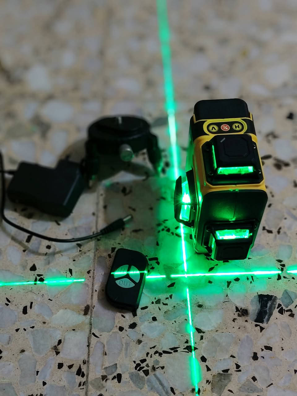 كبان ليزري ديوولت  كامل مع ريمون وشاحنه كتابه حفر اصلي شغال 16خط بغداد


**إذا كنت صاحب هذا الإعلان وتريد حذفه لأي سبب، رجاءا أرسل رسالة إلى الدعم الفني**