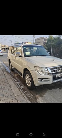 باجيرو GLS • ٢٠١٥ • النجف