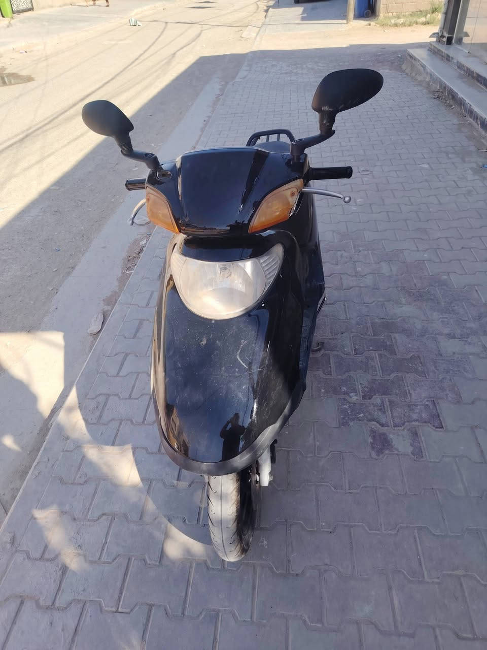 سلام عليكم..
سبيسي ياباني..
مفتوحه مره وحده رايمر نضيفه اي نقص مابيهه كامله سعر ٤٧٥  وبيهه مجال قليل العنوان..كوت حي الحكيم
 ***********
***********
