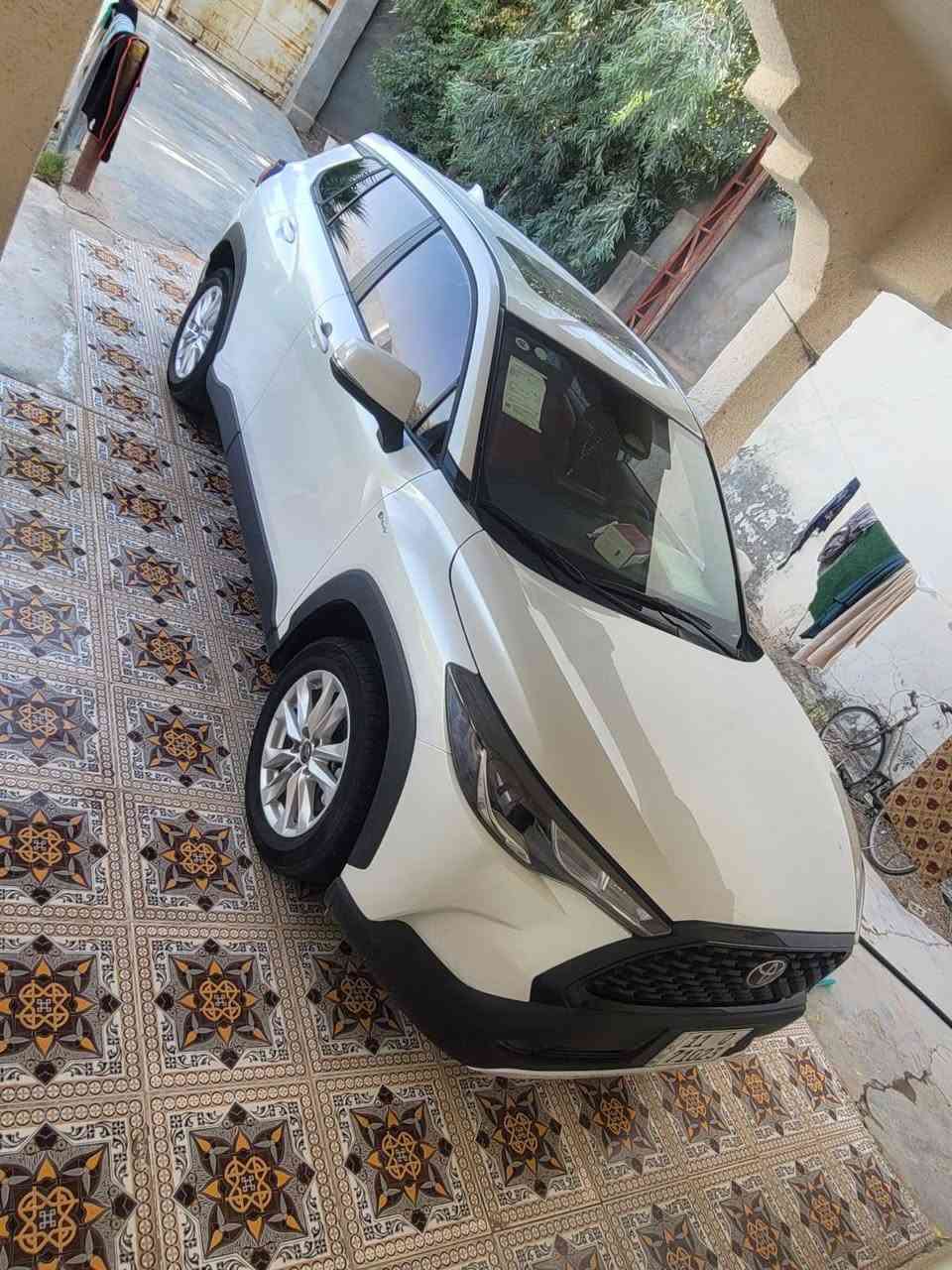 يالله السلام عليكم  كورلا كروس للبيع  موديل ٢٠٢٤ رقم بغداد دولي مكفوله كفاله عامه سعر ١٧٥ وبي مجال قليل للاتصال  ***********٣
