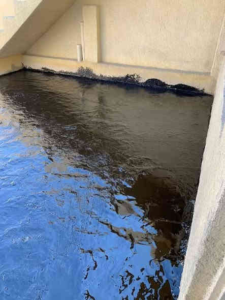 تزفيت صطوح وعمل ماستك شغل درجة أولى خلفة ابو حوراء *********** هاذة شغلي الله شاهد بغداد فقط شتغل
