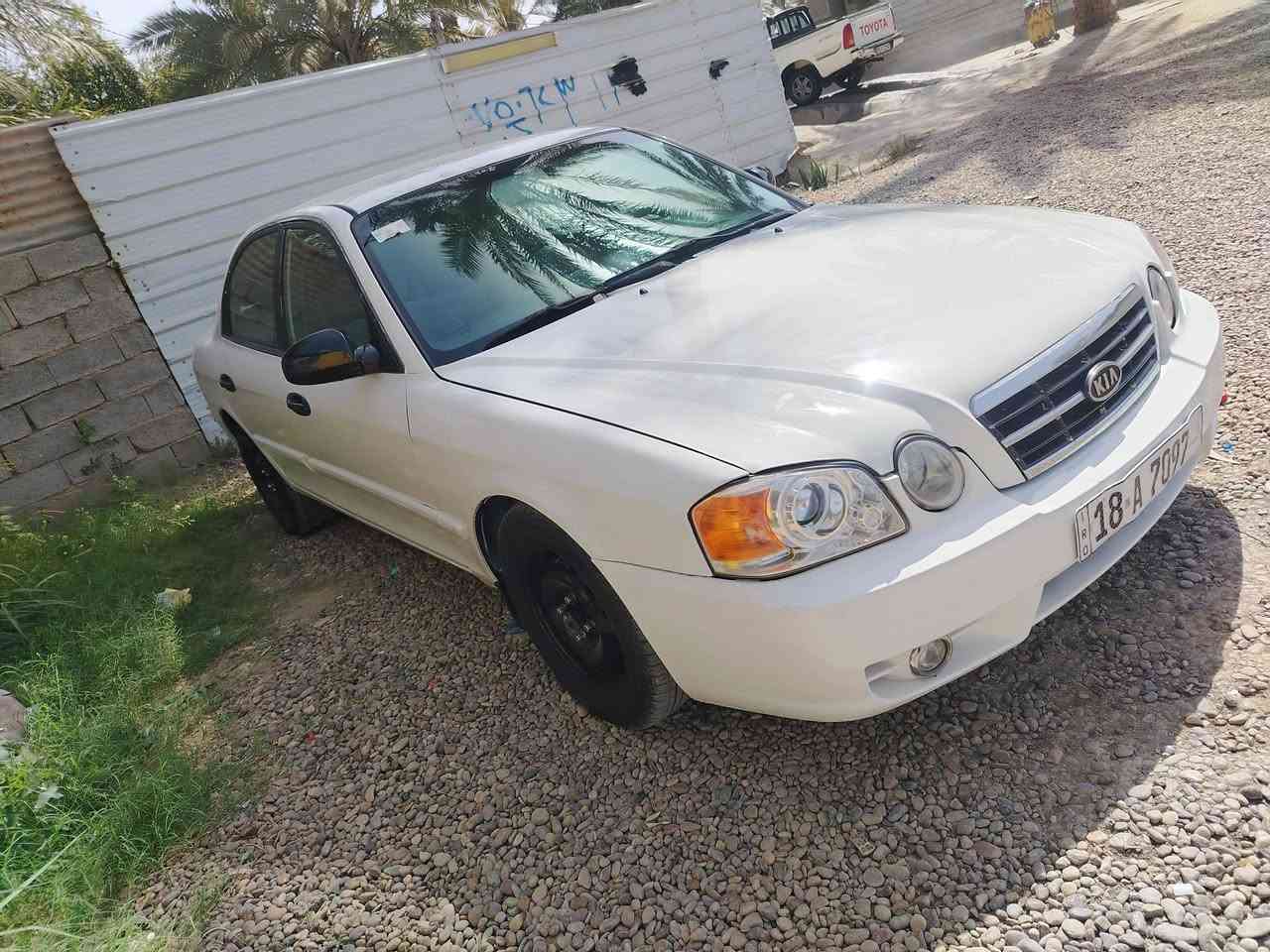 السلام عليكم ابتمه 2006للبيع
بسمي سنويه هزه جديده 

مشروع وطني رقم دولي بابل 

محرك 2000

كير وتو 

خير من الله 

تبريد ثلج 

كهربايات كله شغاله 

سنتر لوك ريمنت 

مصبوغه عام للجماليه 

وارد مريكي حادثه جاملق خلفي 

حداديه جديده دواخل 

عله وضع الشركه جديده 

مكفوله من الضربه ولكص 

عده الجاملق الخلفي 

السعر 62

وبيه مجال حك الجيه 

مكان السياره بغداد المحموديه ناحية 

***********

