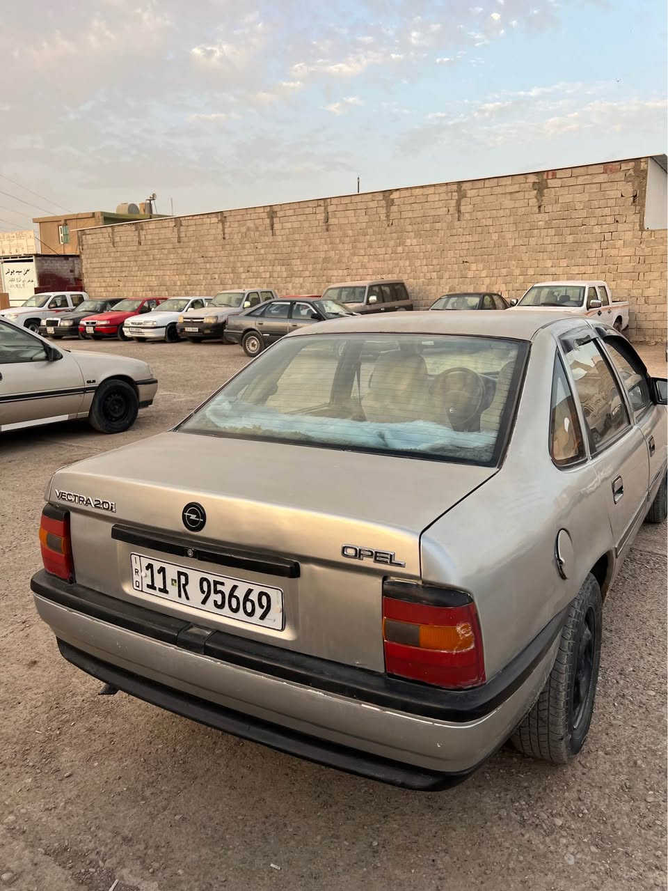 سلام وعليكم 
 ئوپل فيكترا محرك ٢٠ گيرو محرك شرط. دفتر بانزين بي و مشروع وطني لحد ٢٠٣٠ جديد 
سعر ٣٥ و بي مجال طوز, صلاح الدين


**إذا كنت صاحب هذا الإعلان وتريد حذفه لأي سبب، رجاءا أرسل رسالة إلى الدعم الفني**