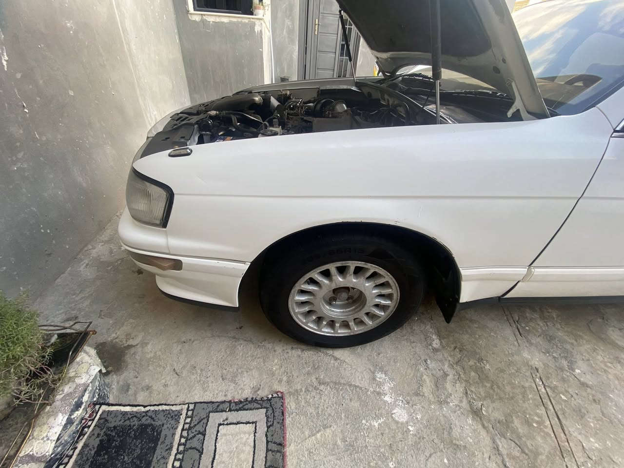 السلام عليكم للبيع بطه1993 رقم بابل 
دشبول يسرى  بسمي سياره جاهزه من كلشي ترايك من الشمال للجنوب السعر72 وبيها مجال
