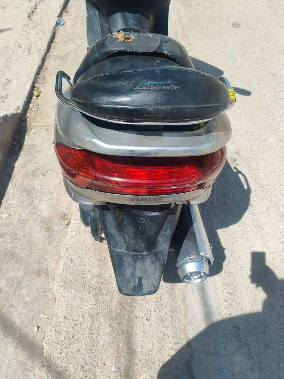 يالله سلام عليكم شباب دراجه ماجسته دبل رون للبيع الله شاهد كلشي مابيها  شغاله مابيها اي نقص  سعرها 550بيها مجال مكاني. بعداد الكماليه  رجاأء المو. شراي ليخابرني رقمي ***********      
 ملاحضه. ما متواجد عل فيس.
