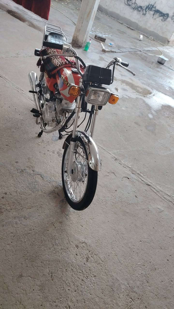 السلام عليكم الماطور للبيع تعمير٢٥ كله شلامجه اصلي اوراق سكنر السعر 750وبيه مجال قليل المكان كربلاء طوريج الاتصأل بألرقم ***********
