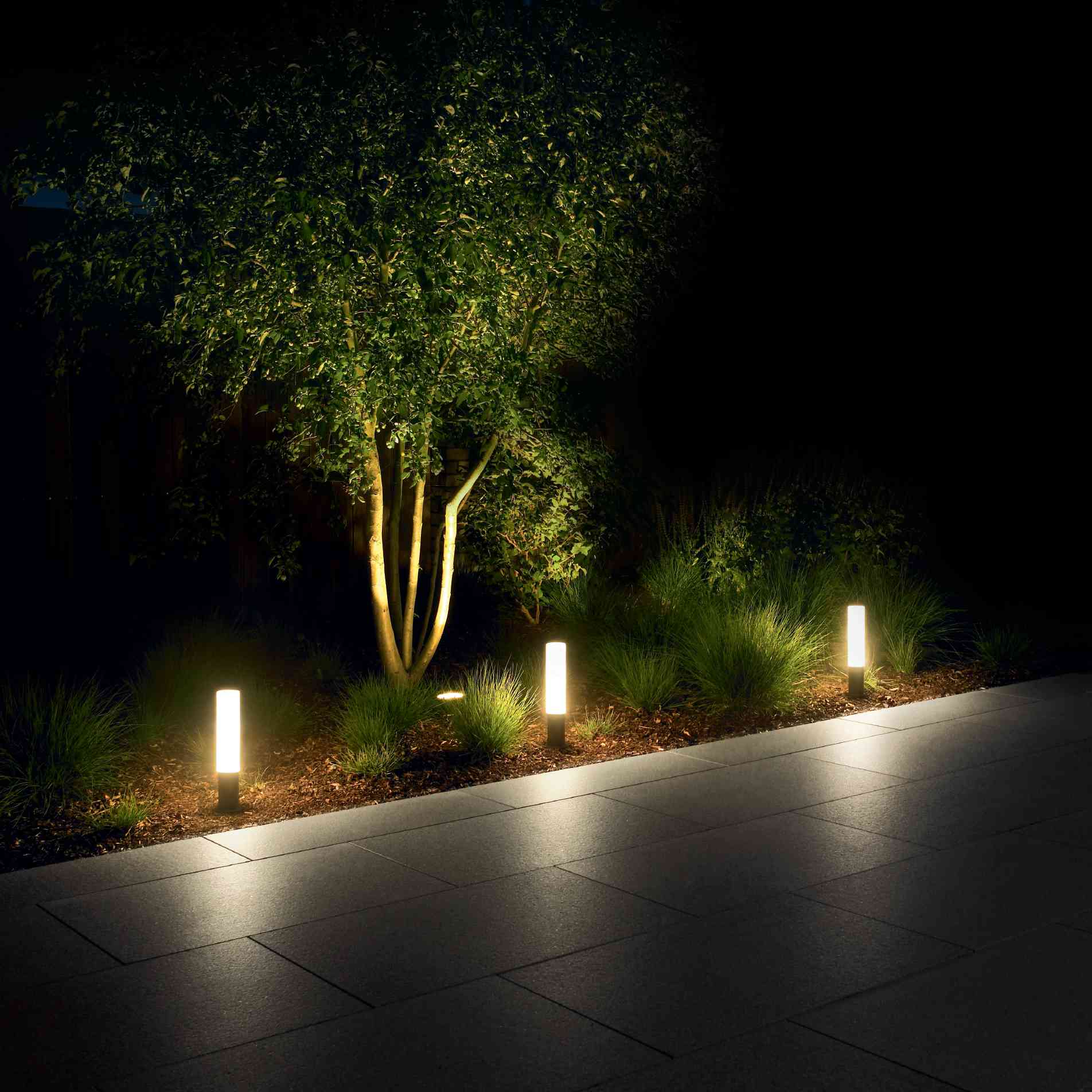 أفكار عصريه لا ناره خارجيه للدور السكنية 
الإنارة الخارجية للدور السكنية تضفي جمالية للفضاءات الخارجية. تجعل الفضاء الخارجي أكثر جاذبيه للاستخدام للفعاليات الخارجية في المساء. هي تجعل المنزل متميزا وكلوحه فنيه تستقطب النظر من الخارج. مرفق في البوست نماذج حديثه لا ناره خارجيه. المجموعة الكاملة لكل أنواع الإنارة الخارجية مع استخدامها في المنازل في المستند في الرابط المرفق على حسابي في الدروب بوكس لمن يرغب.
https://rebrand.ly/vc82kjt
#استشاري #تصميم #منازل


**إذا كنت صاحب هذا الإعلان وتريد حذفه لأي سبب، رجاءا أرسل رسالة إلى الدعم الفني**