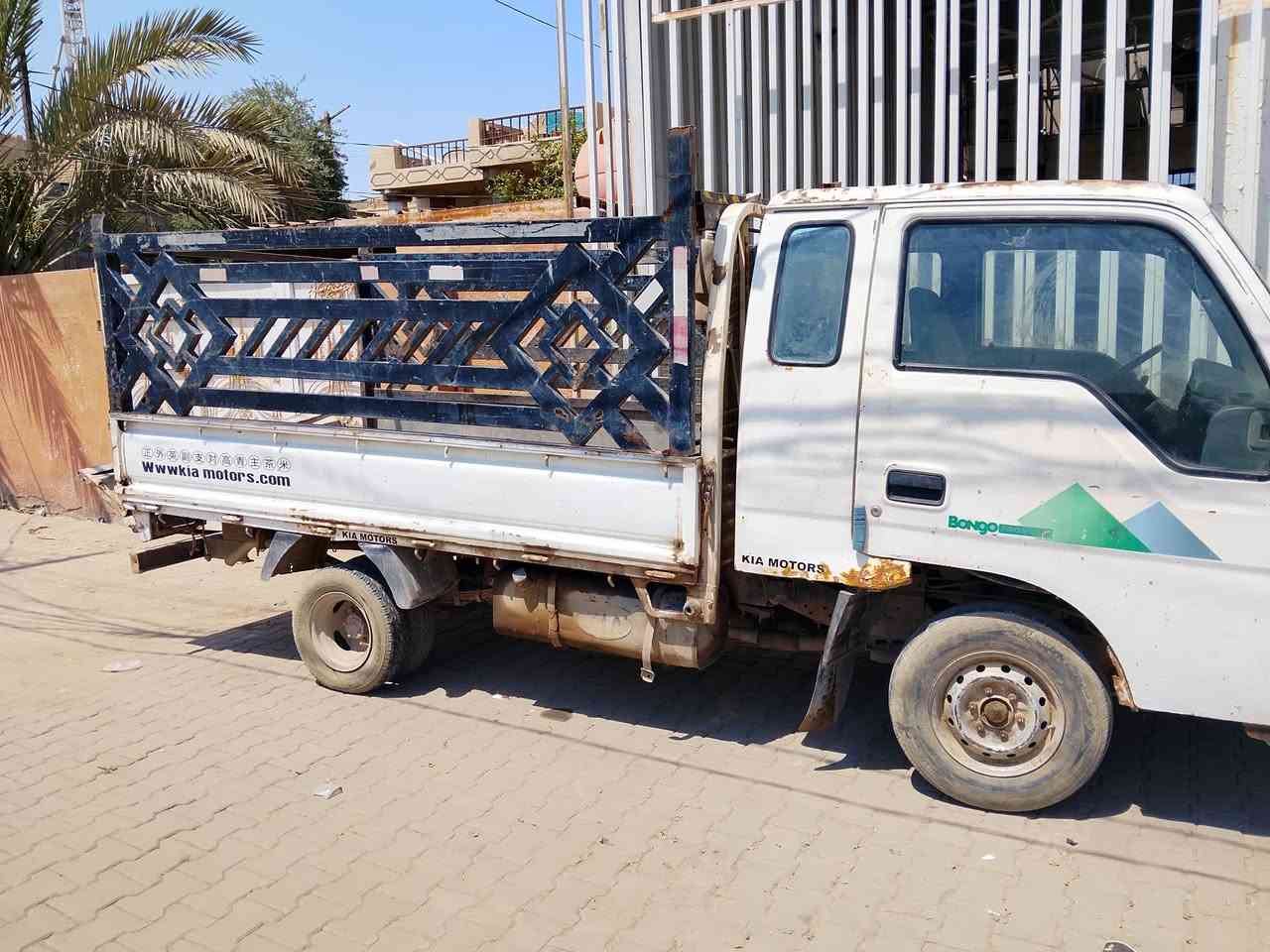 فونتيره موديل 99
رقم ديالى، مكينه وكير وأكسل جديدات، شواصي مكفوله وكشر ابلادي بس على هذا الحال 
مكان السيارة بالمحمودية 
السعر 35 وبيها مجال 
***********
