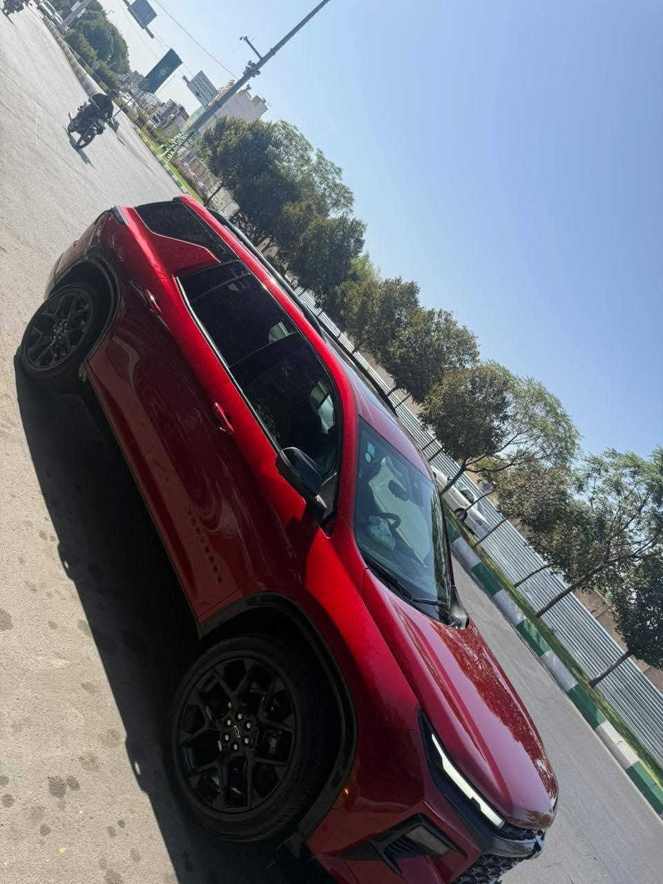 شوفرليت ترافرس R/s 2024
بدون ايرباك 
مواصفات 
محرك ..2.5 لتر، 4 أسطوانات، توربو 8A
328 حصان
7راكب 
مواصفات معروفة ..
مقعد الصف الثالث
نظام تثبيت السرعة التكيفي
أبل كار بلاي
كاميرا محيطية 
مراقبة النقطة العمياء
بلوتوث
مقاعد مُدفأة
الدخول بدون مفتاح
مقاعد جلدية
باب خلفي كهربائي
مقاعد كهربائية
مساحات استشعار المطر
مكيف خلفي
بدء التشغيل عن بعد
جاهز للراديو عبر الأقمار الصناعية
فتحة السقف /
حزمة السحب
ميزة نظام الصوت Bose Premium المكون من 12 مكبر صوت
نظام ملاحه 
نقطة اتصال واي فاي وهواي مواصفات 
 سياره جاهزه من كل نواحي مكان سياره بغداد 
رقم هاتف ***********
