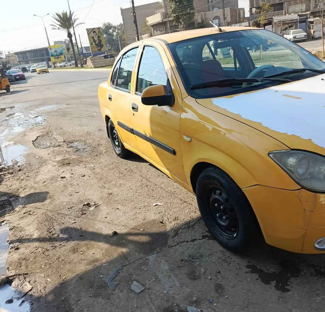 سلام وعليكم طيبه للبيع موديل 15كير ومحرك نضيفات والحمدلله كشر نضيف السعر 26 العنوان بغداد حي العامل 
***********
