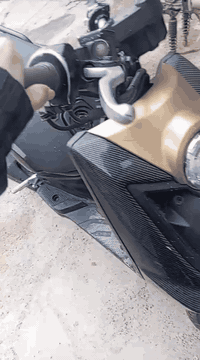 سلام عليكم درجة سكنز جبلي كلا عل البلاد تجي وتشوف بعينه مكينه بلاديه ممفتوحه مكفوله  بس بيه نقوصان متوازي عله بيعته العنوان بغداد بوبشام قرب القواس الرقم *********** بي وتساب الفكريات لا طبون
