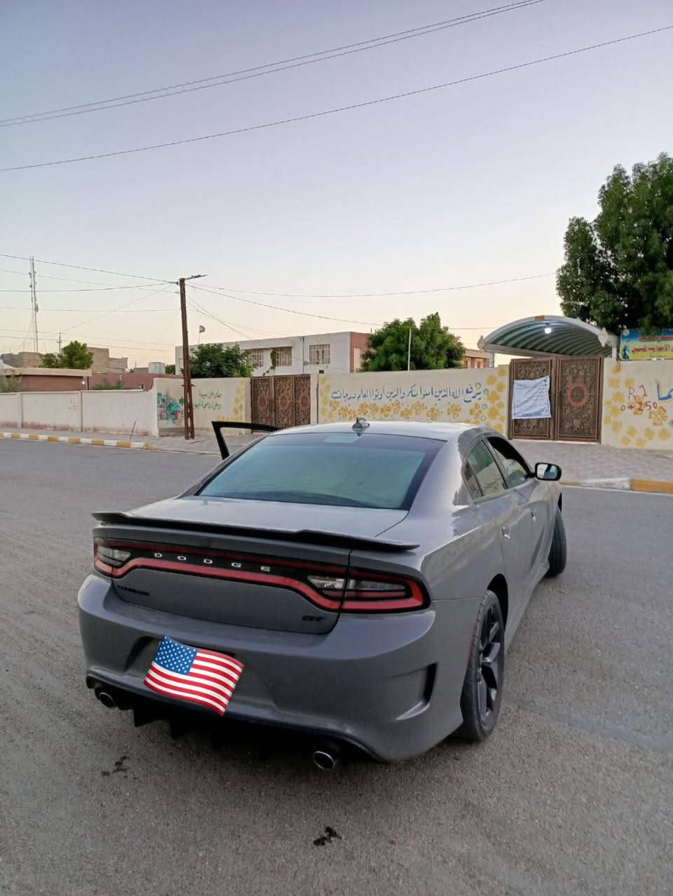 جارجر GT
2019
فول موصفات 
معرفه موصفات GT
بيه صبغ 
والجاملغ مبدل موجود البلادي 
سعر 265 وبيه مجال 
***********
