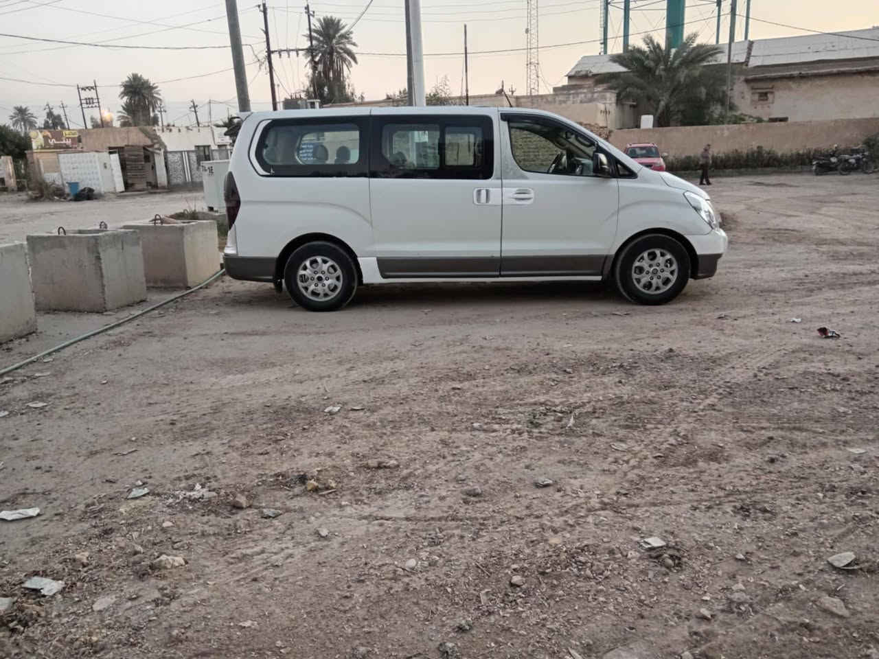 سلام عليكم اخوان من رخصت مدير الكروب استاركس موديل2009مفتوح كفاله عامه سياره جاهزه من كلشي سياره فول مواصفات رقم قادسيه السعر 138 مكاني بابل قضاء الهاشميه اني مكلف بالنشر اتصال على صاحب السيار ***********
