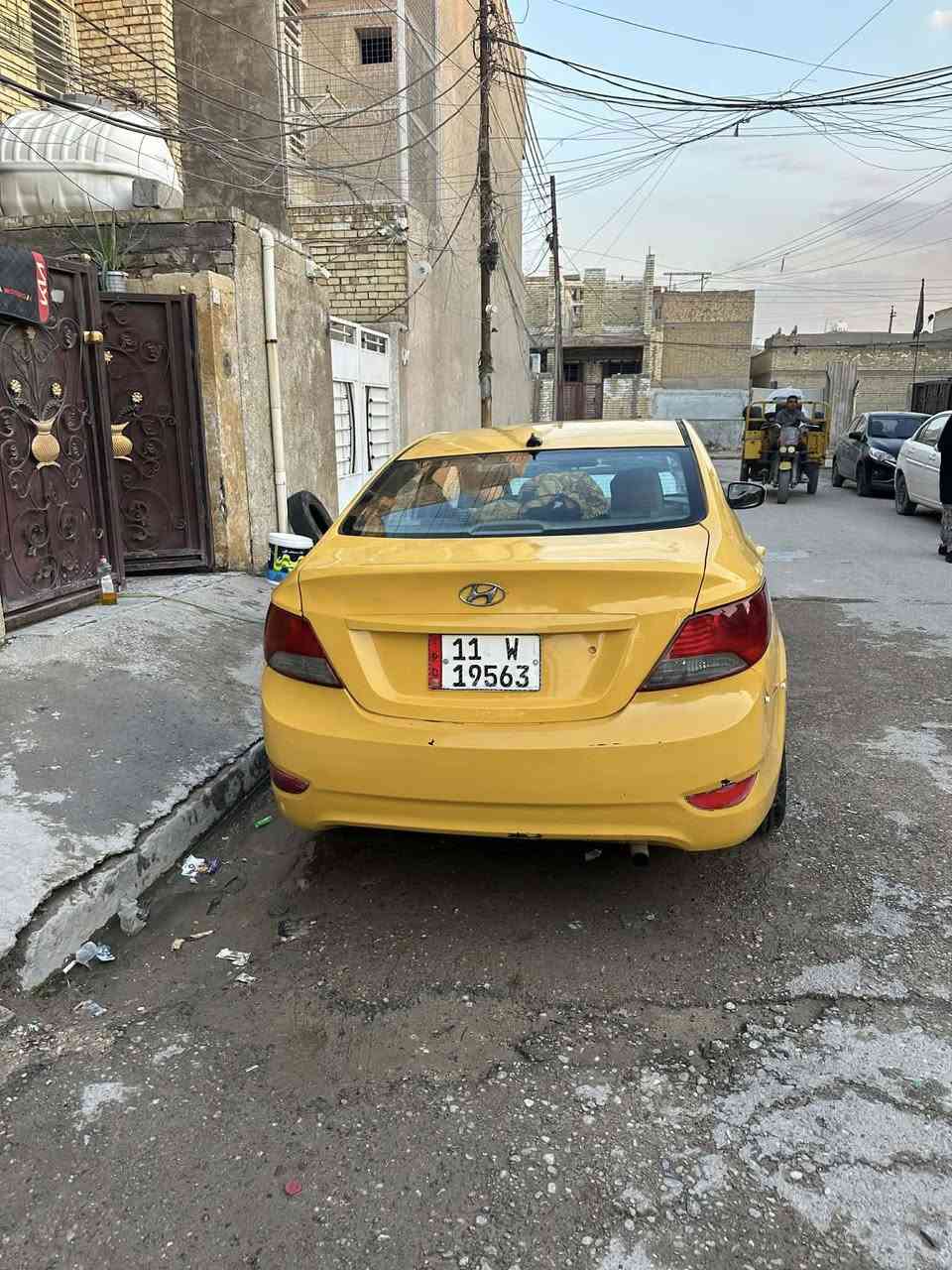 اكسنت 2013 امريكي نقصه دعاميه خلفيه ول كير بي طبه بل ثالث تصليحه 250 الف محرك 1600 كفاله تبريد منضومه جديده تبريد ثلج ❄️ 🧊 تخم تاير سياره ضربته حوض بمريكا وهنا بغداد جاملغ اليسره مال سايق مصفره هيه وغرامات تاخذ صافي

السعر70بيها مجال 
بغداد الزعفرانية
***********
