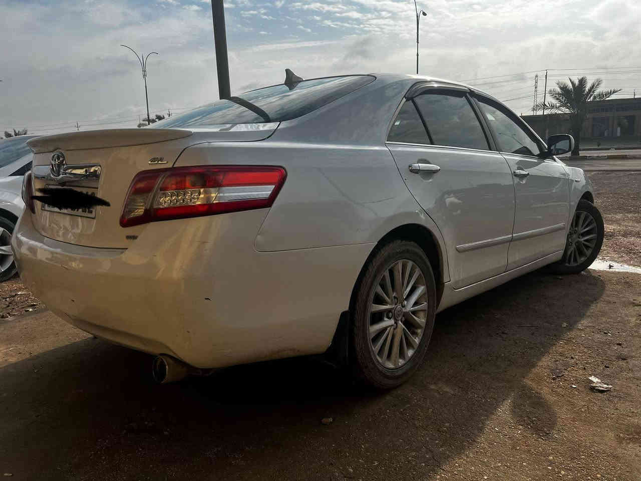 سلام عليكم،،، 
للبيع كامري خليجي 2010ابيض صدفي،،، رقم اربيل سونار مرفق مع الصور 
السعر المطلوب ١٢٢  ورقه
وبيه مجال لشراي مكان السياره الانبار القائم لتواصل اتصل علا الرقم    ***********
