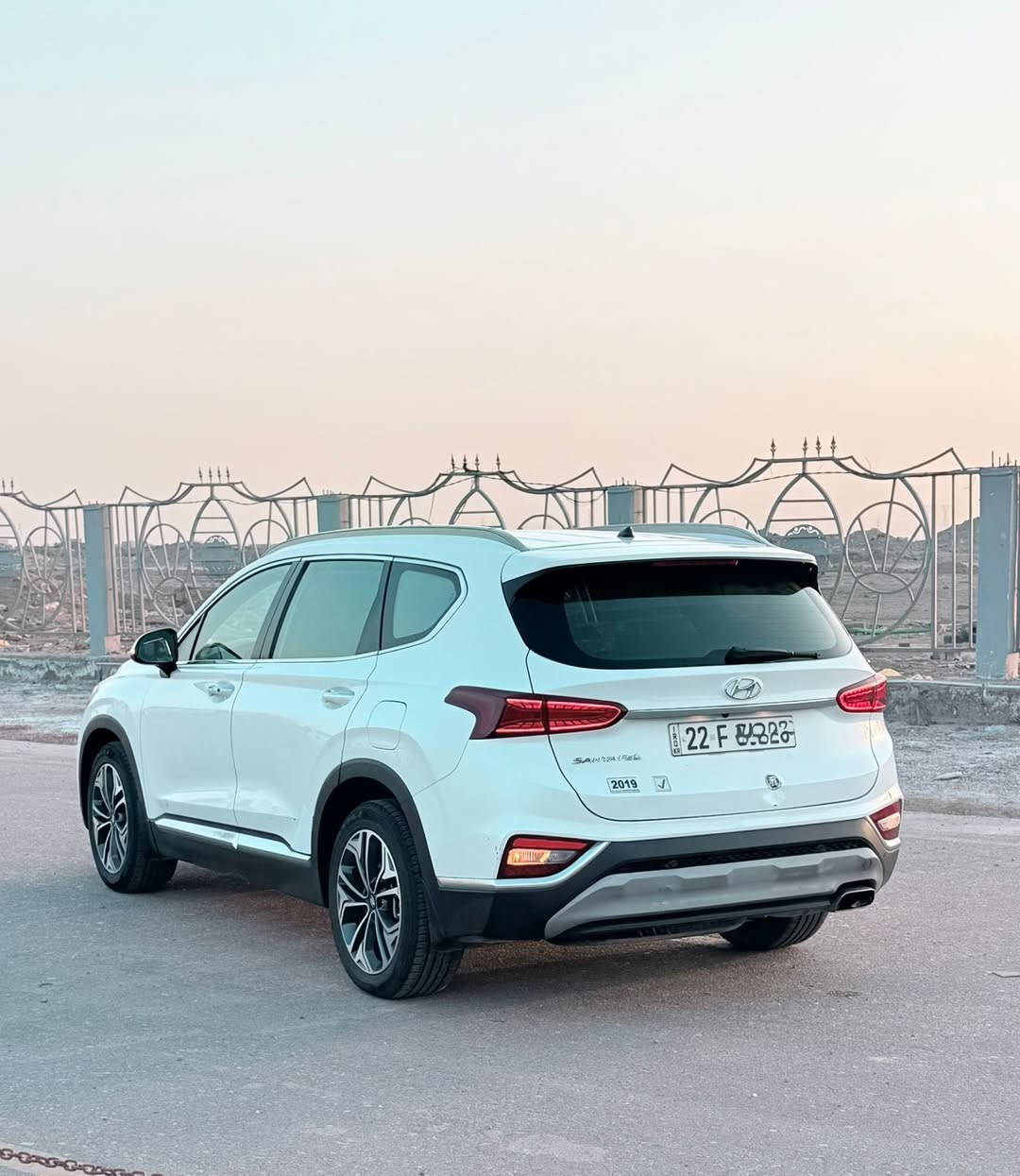 السلام عليكم سنتافي موديل 2019 بيه بارد مكينه أربعه سلندر سياره جديده وجاهزه
كير ومكينه وحداده وتخم تاير وتبريد 
خير من الله رقم اربيل  لسنويه لقايت 2030
سياره جديده احله من صوره وكفوله من ضربه وصبغ 
وتبديل كفاله عامه سعر 185 وبيه مجال حك جيه 
لعنوان بصره خمسه ميل رقم ***********
***********
